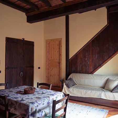 מלון Cinzano La Casa Del Castellano מראה חיצוני תמונה