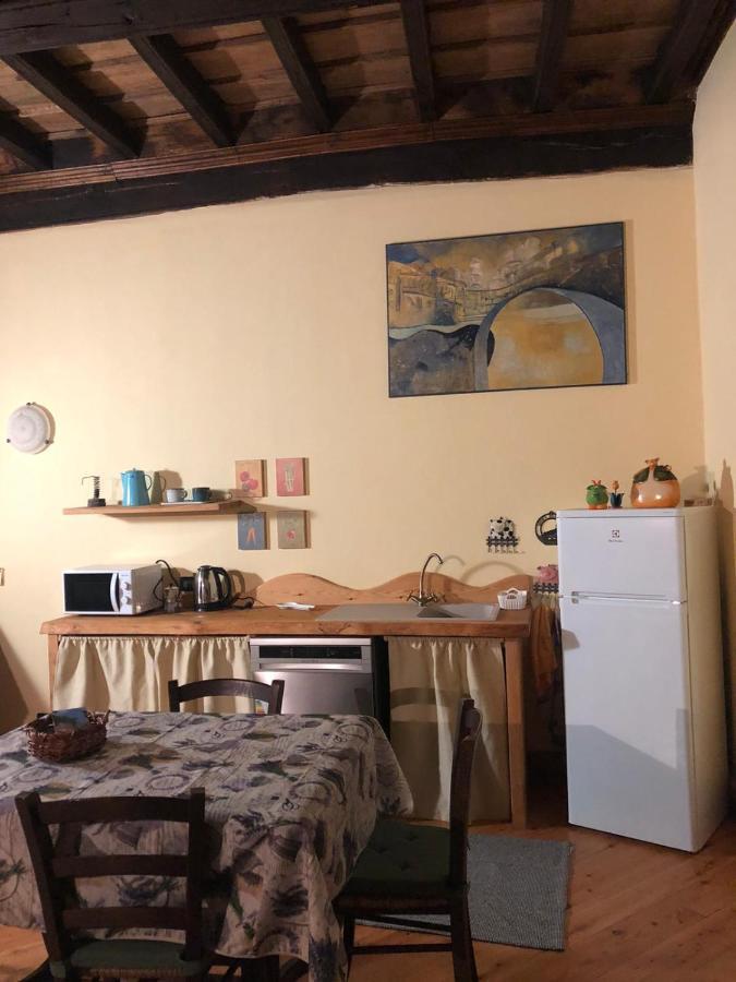 מלון Cinzano La Casa Del Castellano מראה חיצוני תמונה