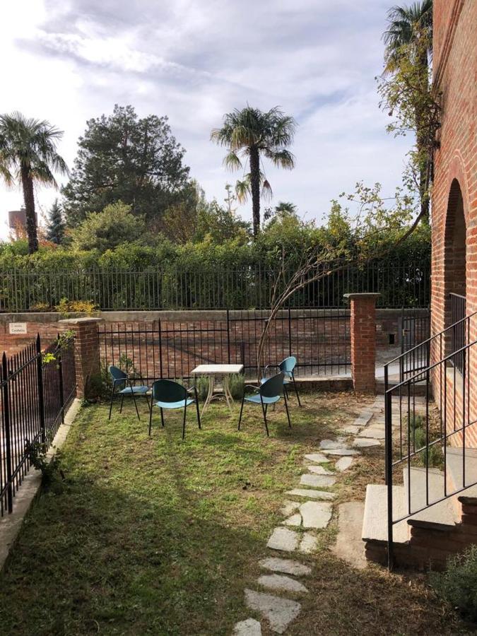 מלון Cinzano La Casa Del Castellano מראה חיצוני תמונה
